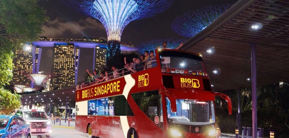 things to do at night in singapore