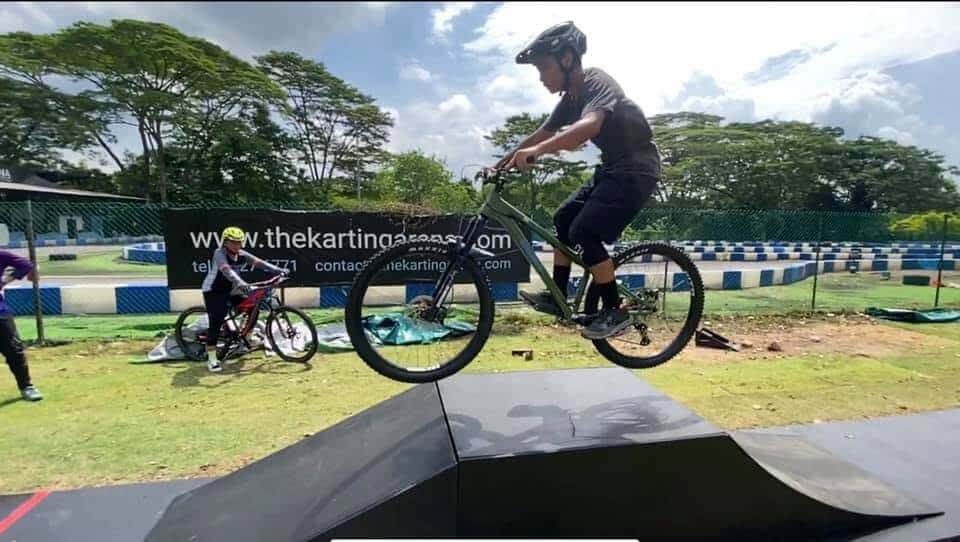extreme activities singapore - bmx riding