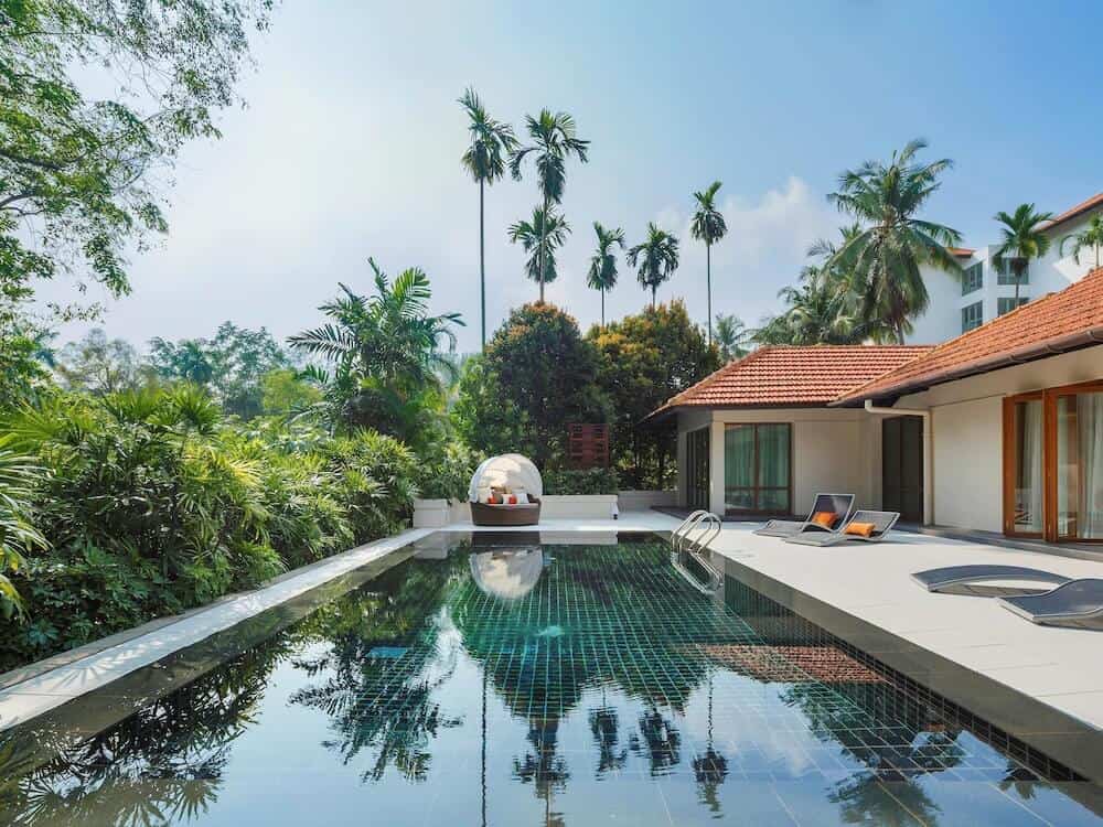 resort with private pool singapore - Sofitel Singapore Sentosa Resort & Spa