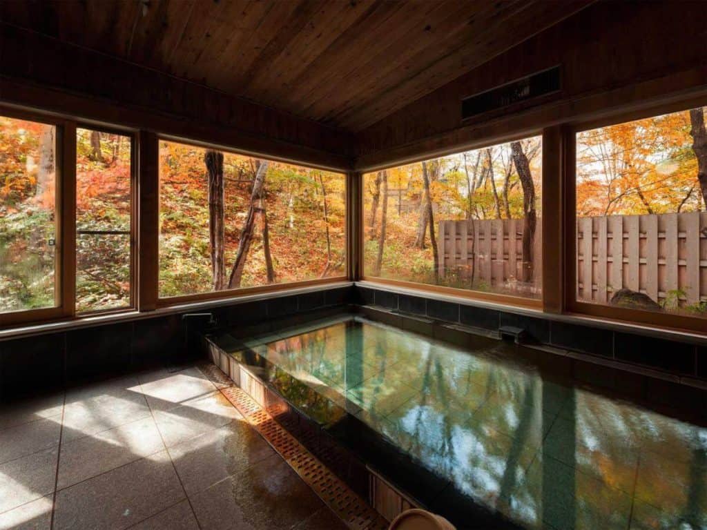 best ryokan in takayama - the private onsen surrounded with fiery autumn scenery in Nakaodaira